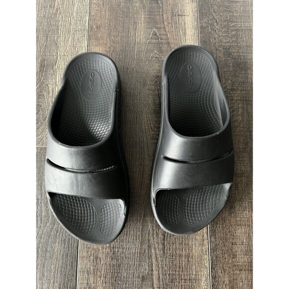 Oofos Ooahh Sport Recovery Slides Black Size EU 38 W7 M5 Unisex Sandal - Picture 3 of 7